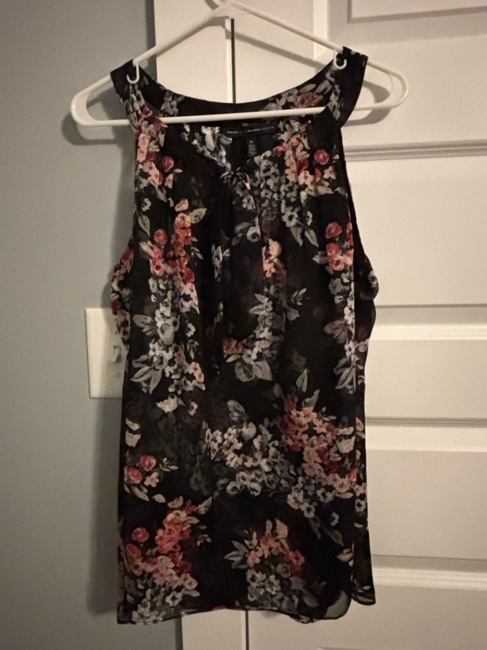 White House Black Market Black Floral Print Sleeveless Top with Pink Accents